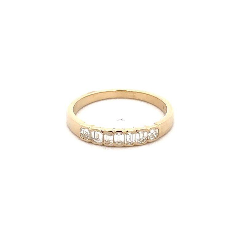 14k Yellow Gold Emerald Cut Diamond Ring