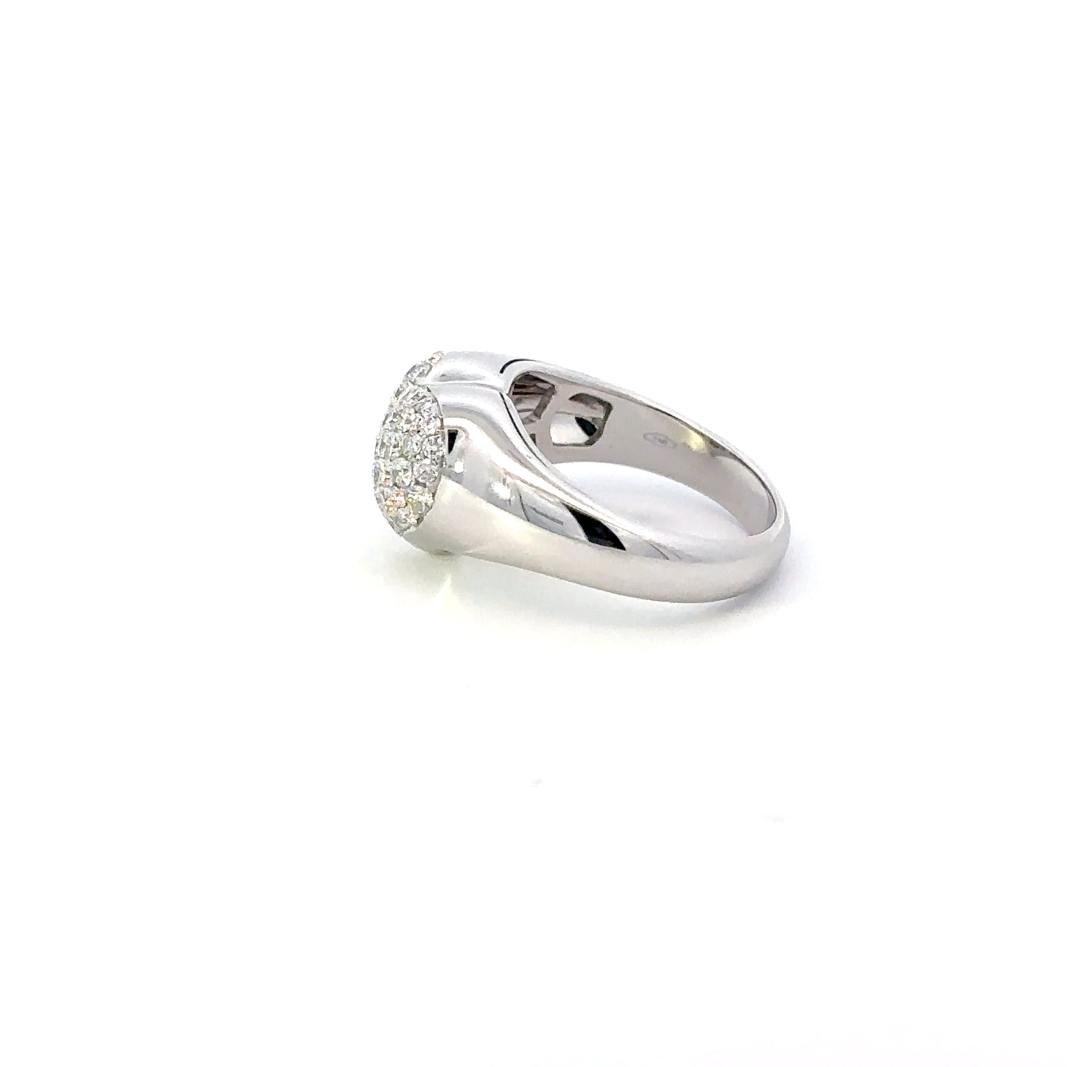 18K White Gold Diamond Cluster Heart Ring