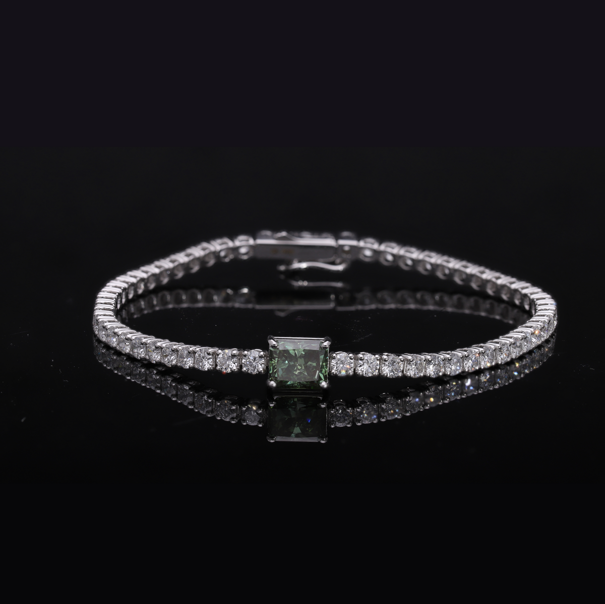 6.10 Ct Green Radiant & White Round Cut Lab-Grown Diamond Tennis Bracelet | 14k White / Yellow / Rose Gold