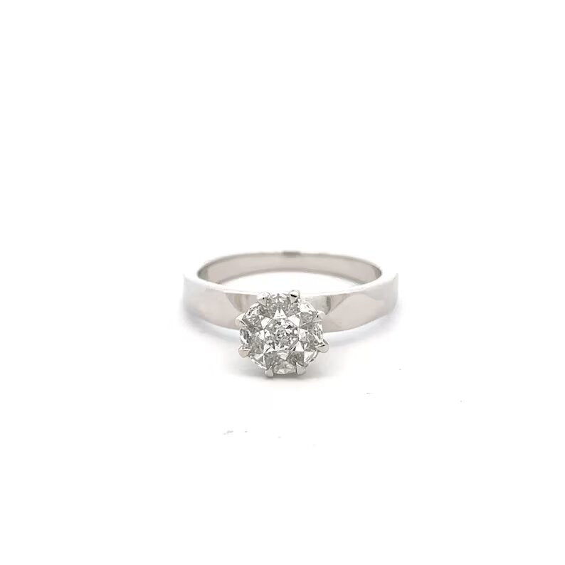 Classic Beauty: 14K White Gold Diamond Ring