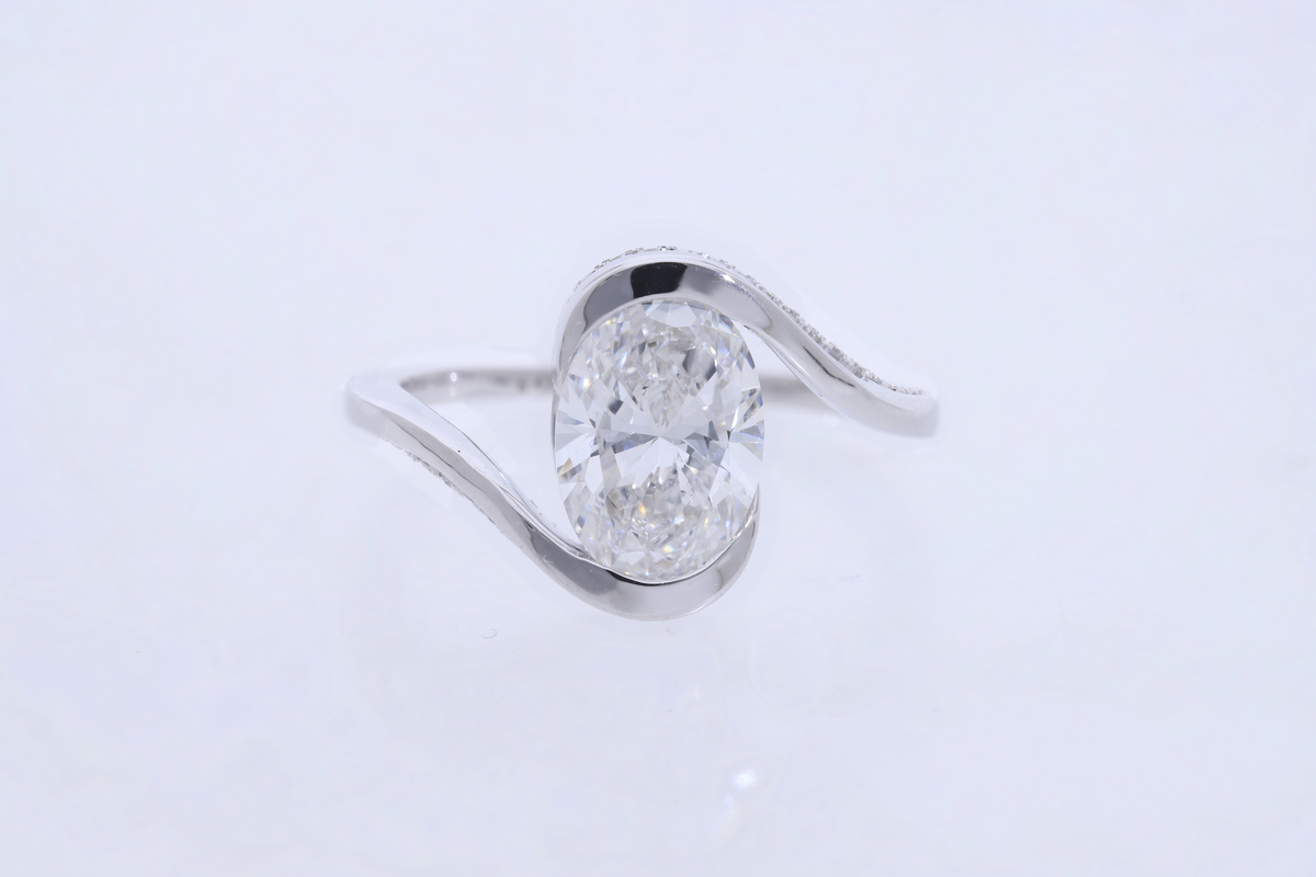💍 2.31 Ct VS Oval Cut Lab-Grown Diamond Bypass Ring | 14k White / Yellow Gold | Fashion Ring ✨💎