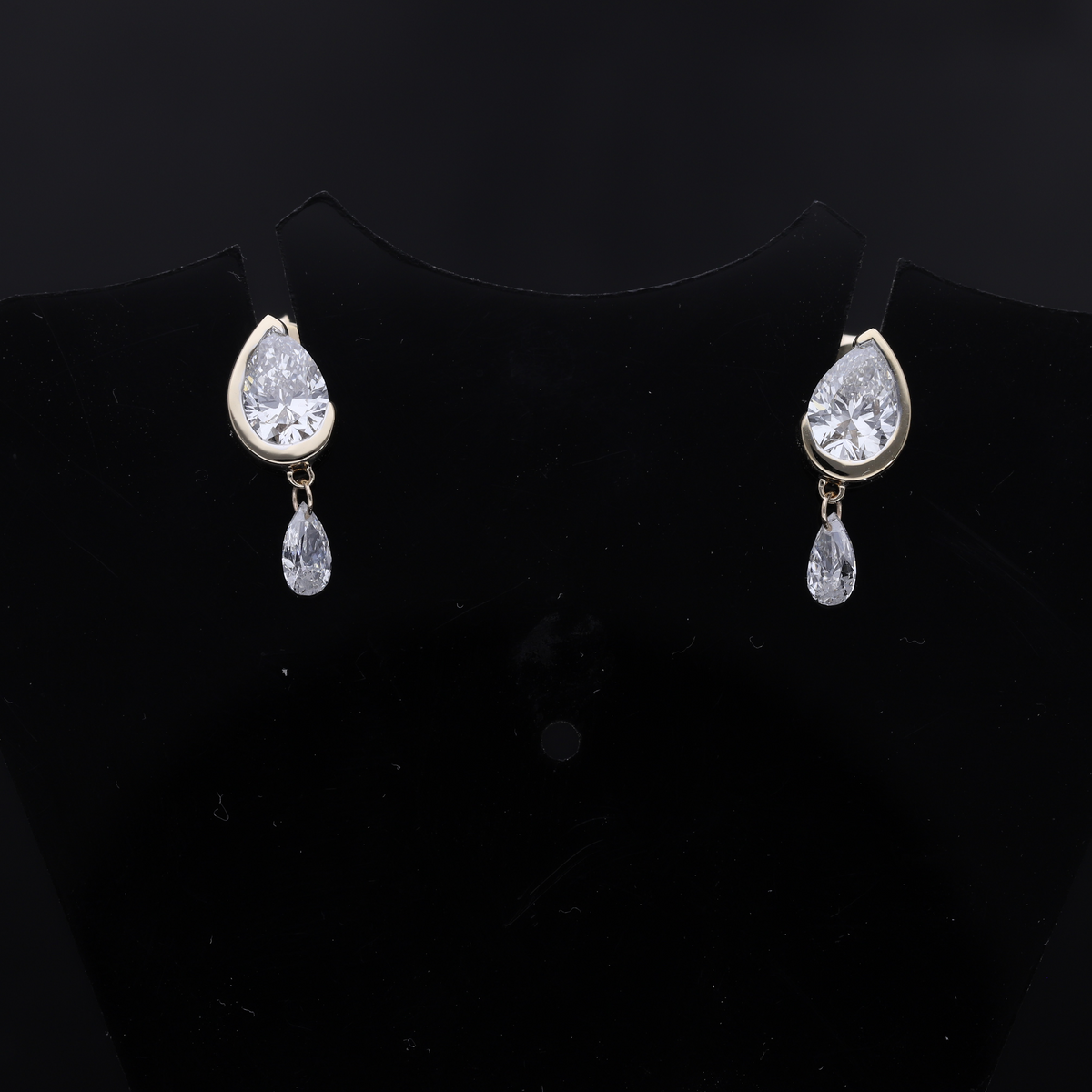 1.80 Ct Pear Cut Lab-Grown Diamond Dangle Earrings | 14k Yellow / White / Rose Gold