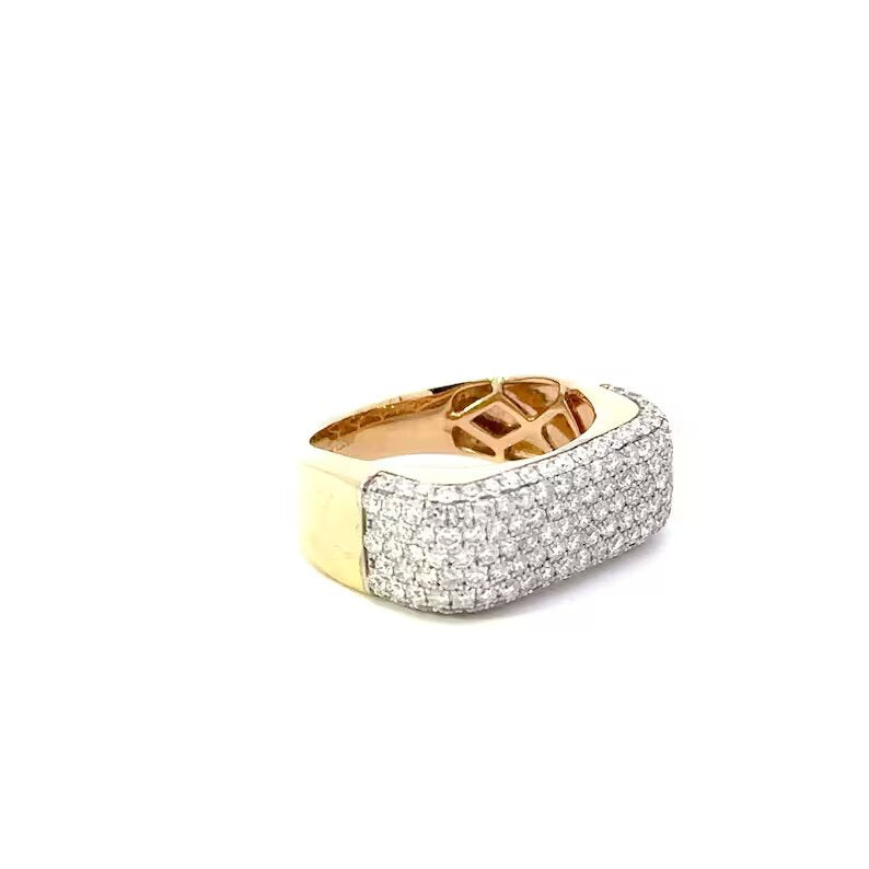 Sparkling 14K White Gold Diamond Ring