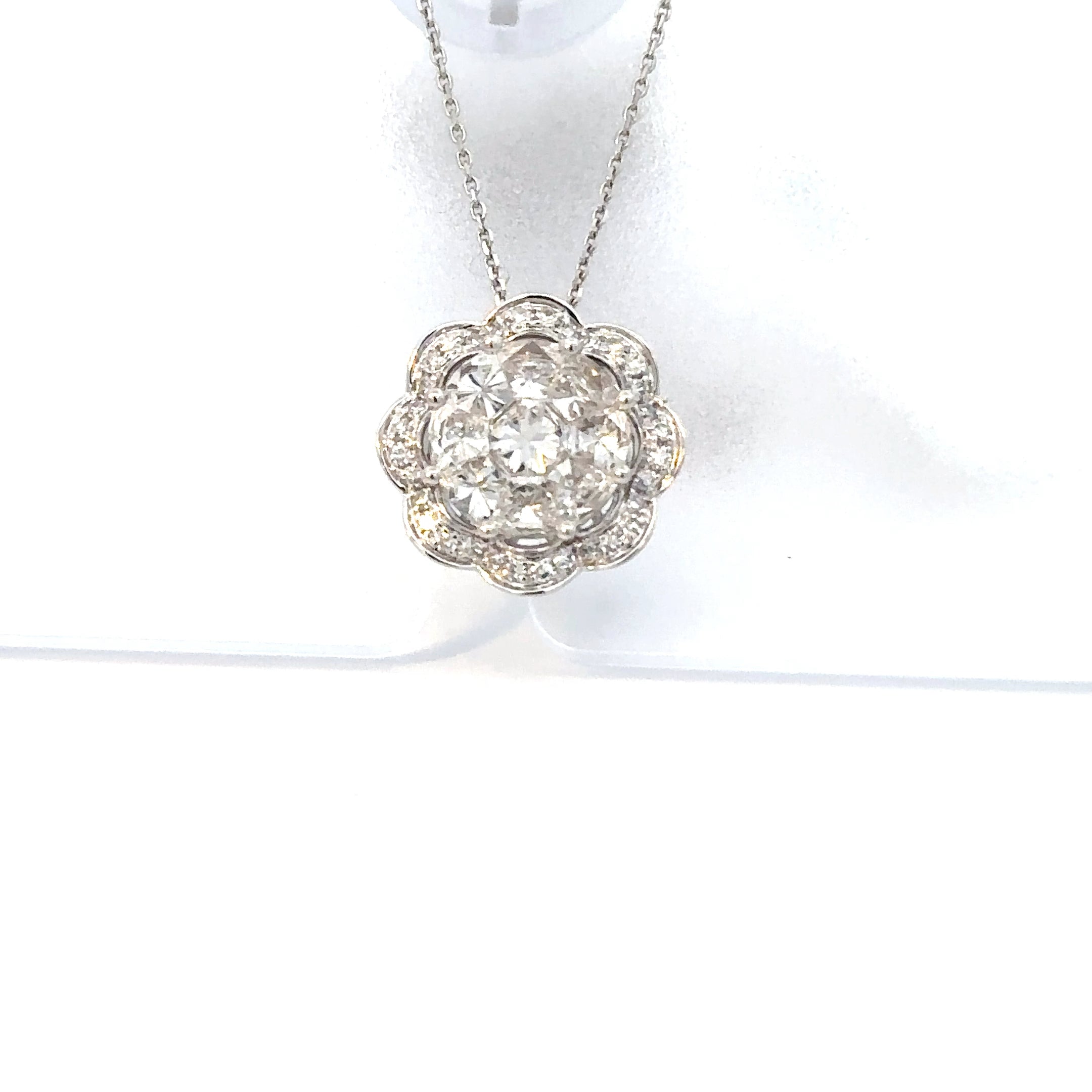 Sparkling Elegance: Princess Cut Diamond Pendant in 18K White Gold