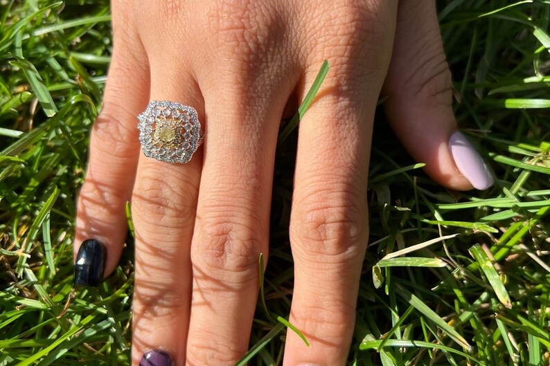 Sparkling Emerald & Diamond Ring in 14K White Gold