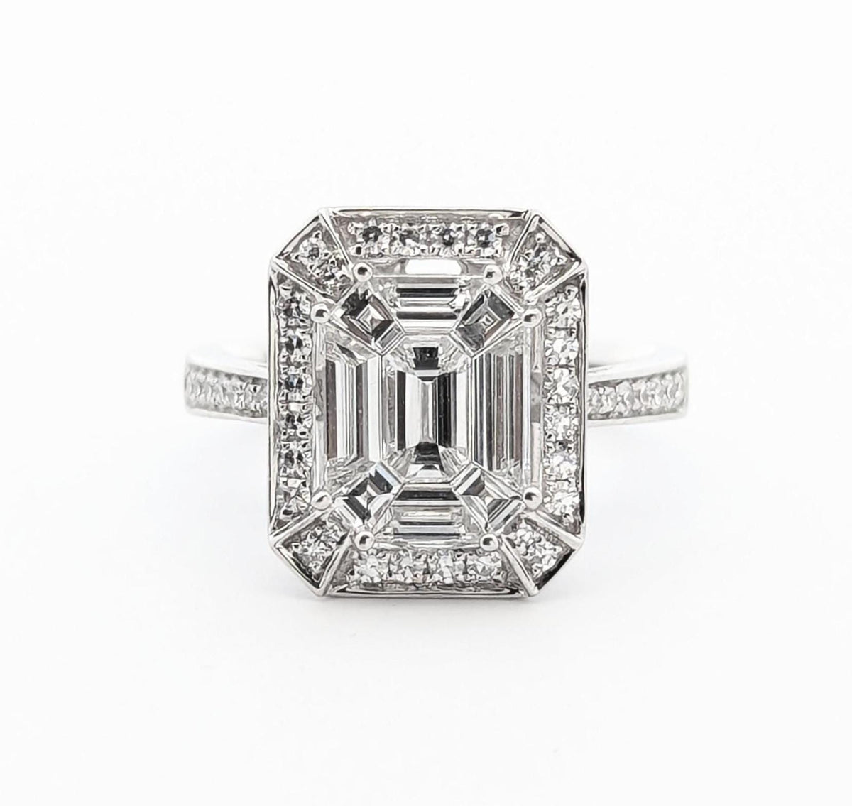 18k White Gold Eye-Catching Emerald Shape Diamond Cocktail Ring  | Diamond Jewelry | Gift for her | Engagement Ring