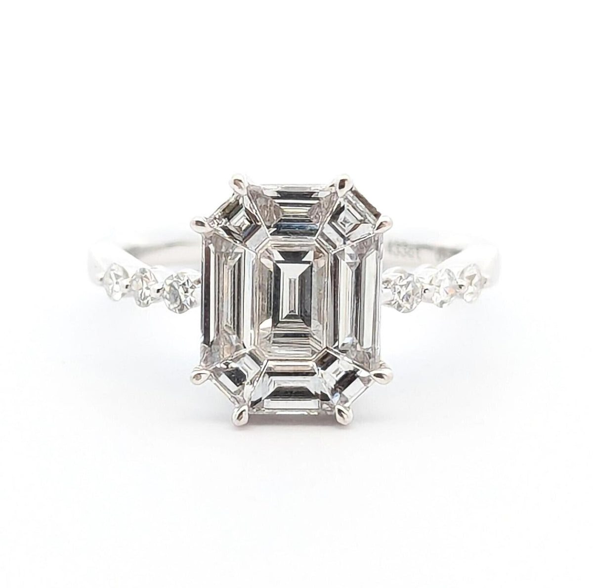 18k White Gold Royal Eye-Catching Emerald Shape Diamond Ring  | Diamond Jewelry | Gift for her | Engagement Ring
