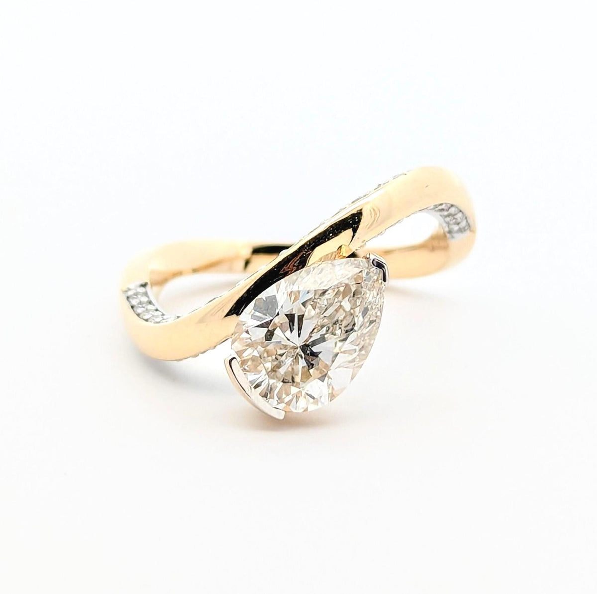 14k Yellow Gold Pear Lab Diamond Engagement Ring: 2.34 CT Lab-Grown Diamonds