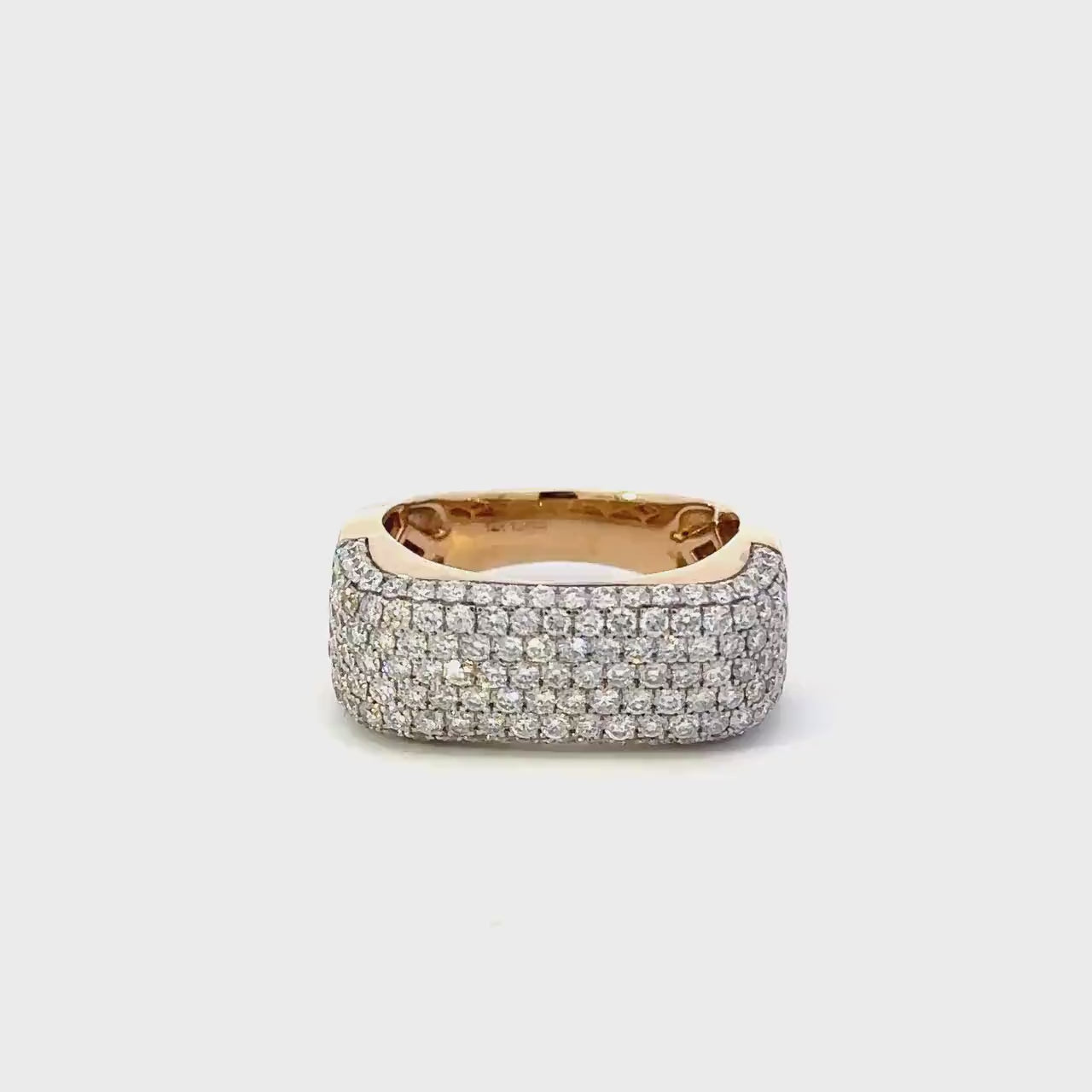 Sparkling 14K White Gold Diamond Ring