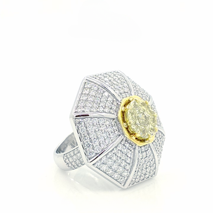Round Illusion Cut Fancy Yellow Floral Cluster Diamond Gold Ring