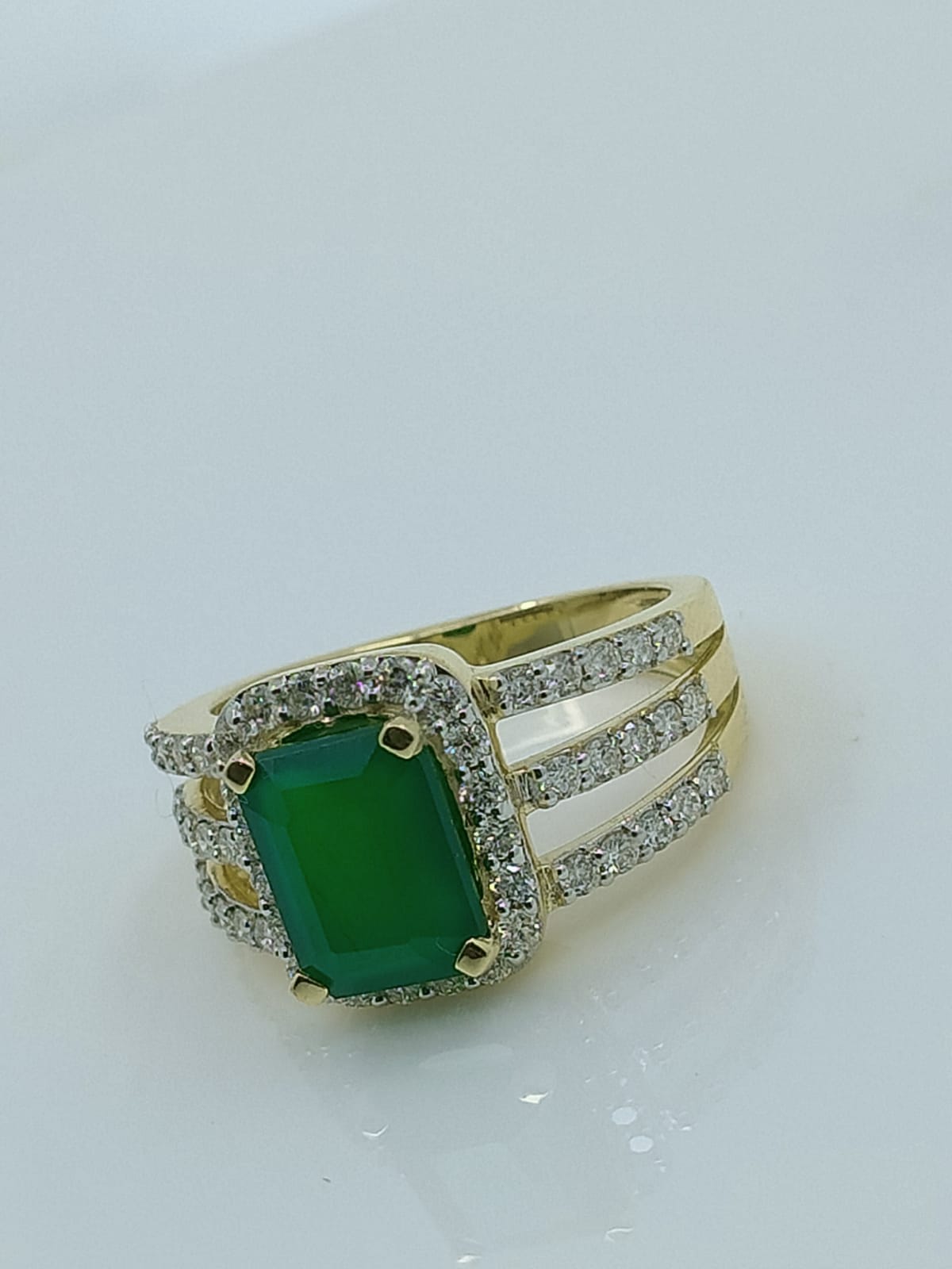 Green Emerald & Round Cut Halo Pattern Diamond Engagement Gold Ring