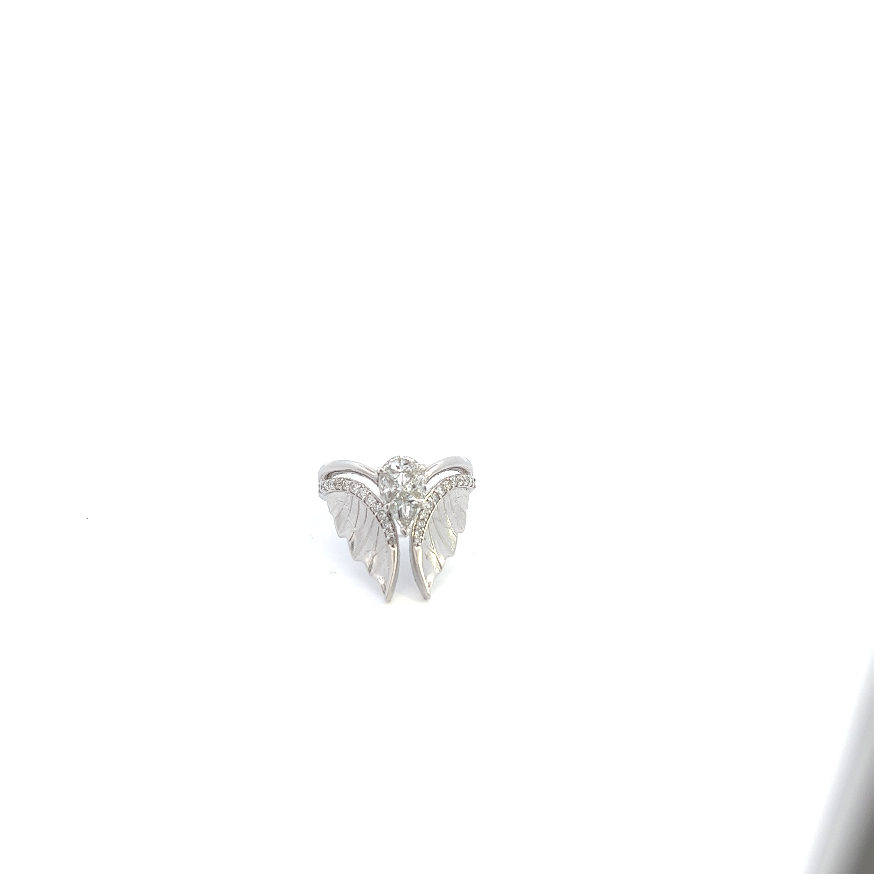 Round And Pear Illusion Cut Unique Wing Engagement  Diamond Gold Ring