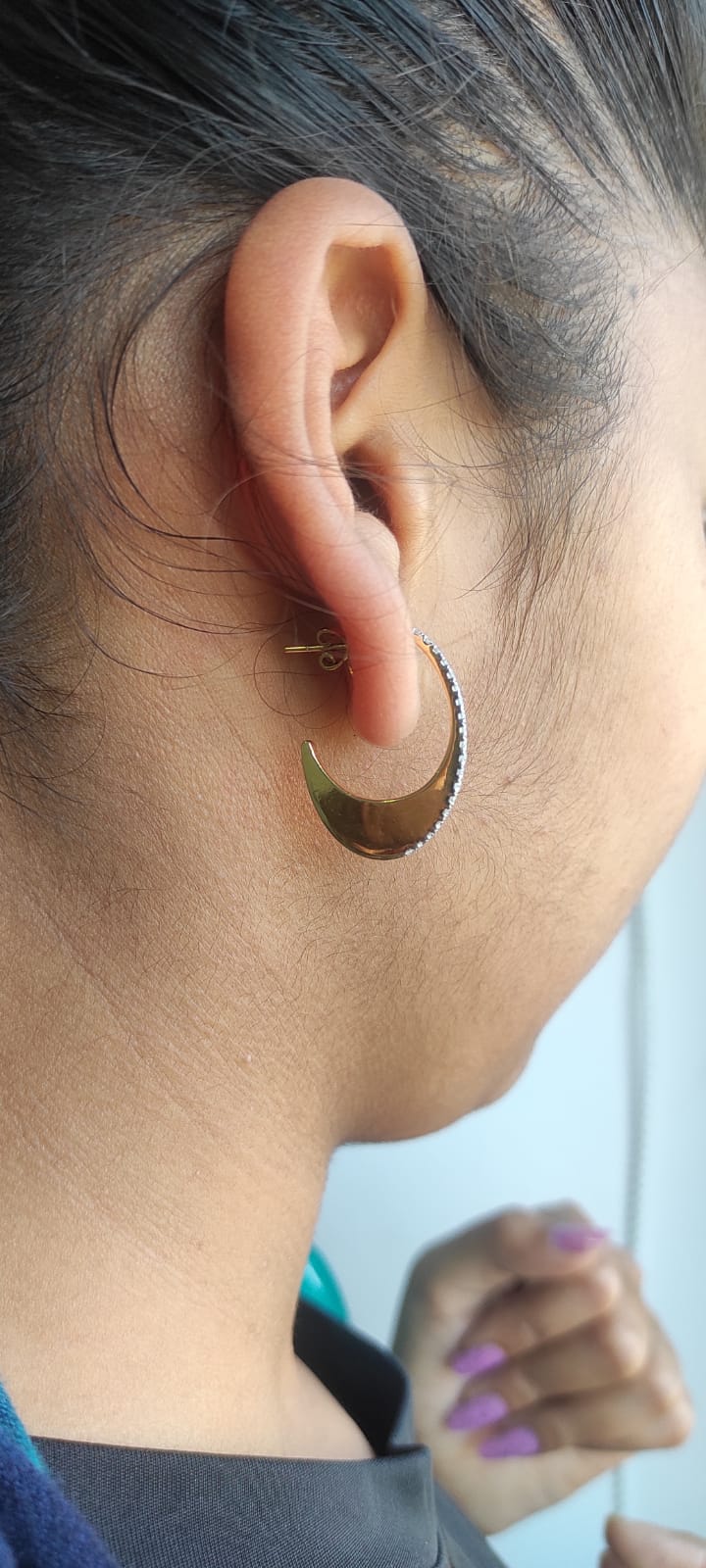 Round Cut Fiji Small Skinny Diamond Gold Hoop Earring